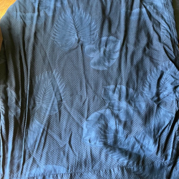 5 for $50 Van Heusen Shirt - Picture 2 of 4